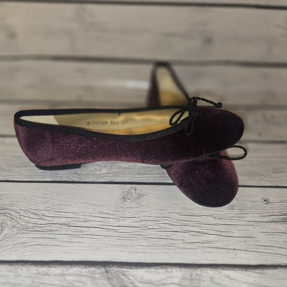 FS/NY Wmens Velvet Round Toe Slip On Ballet Flats Burgundy Size 37 - Picture 2 of 7